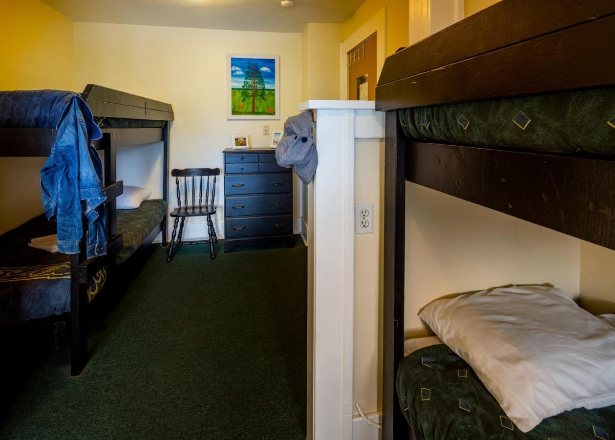 Hi - Hostel *